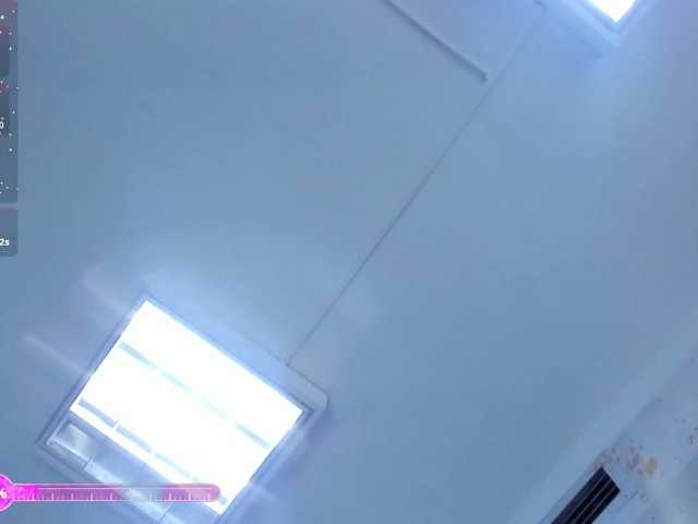 miagreyy's BongaCams show and profile