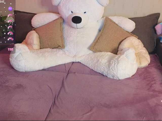 RosalineLov's BongaCams show and profile