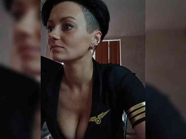 EhidnaLowq Live Webcam on BongaCams