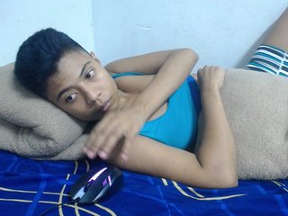 Katiuska_32 Porn Show