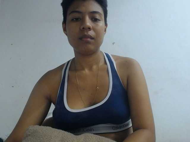 KATIUKA-32's BongaCams show and profile