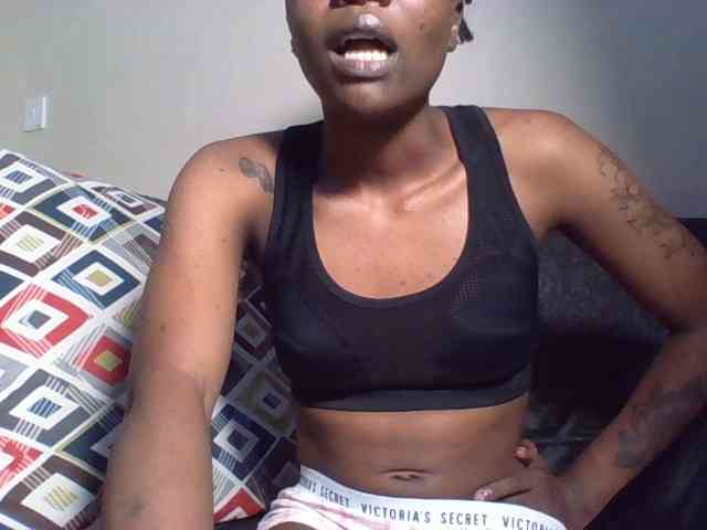 Sweetpassion21 webcam