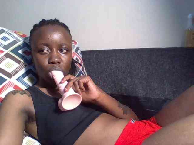 Sweetpassion21 Live Webcam on BongaCams