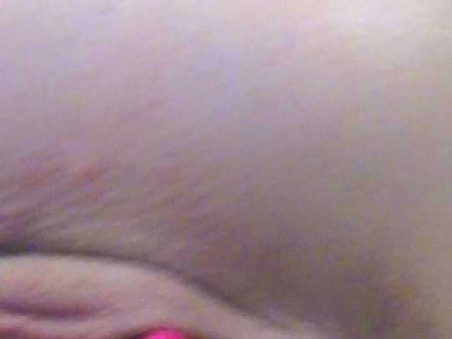 Anasquirt69's BongaCams show and profile