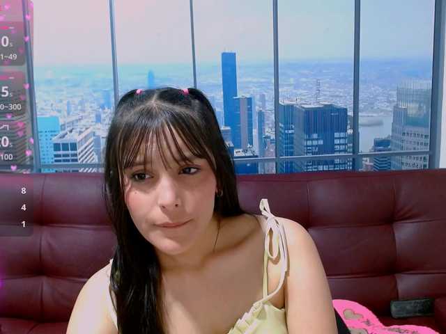 nathaly18's BongaCams show and profile