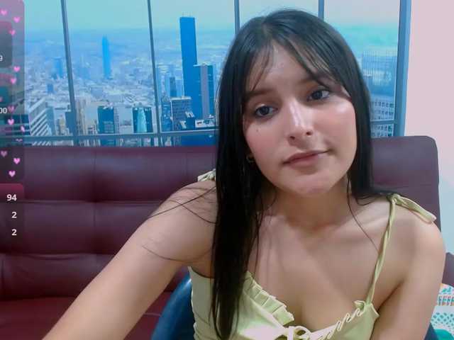 nathaly18's BongaCams show and profile