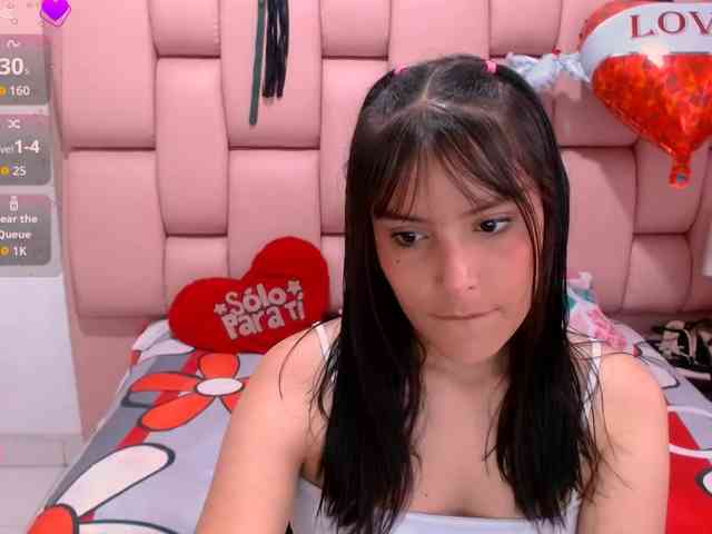 nathaly18 Live Webcam on BongaCams