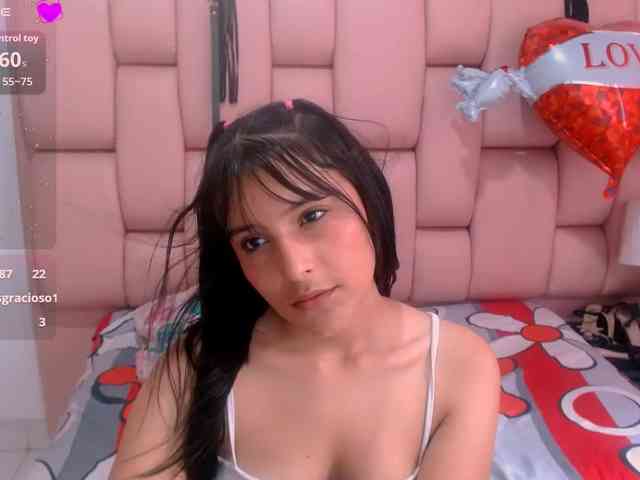 nathaly18 Live Webcam on BongaCams