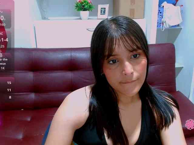 nathaly18 webcam