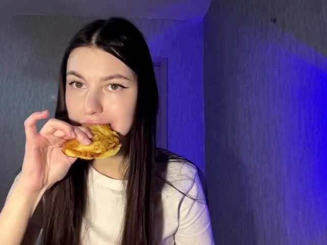 Trudi Scrabeck (TrudiScrabeck)