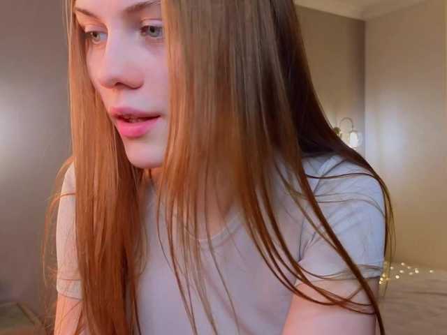 CrystalDiva's BongaCams profile