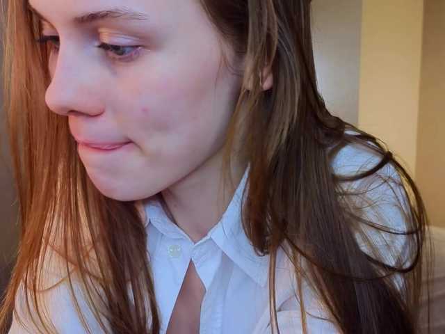 CrystalDiva's BongaCams profile