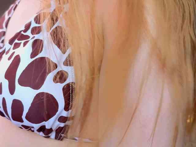 CrystalDiva CrystalDiva