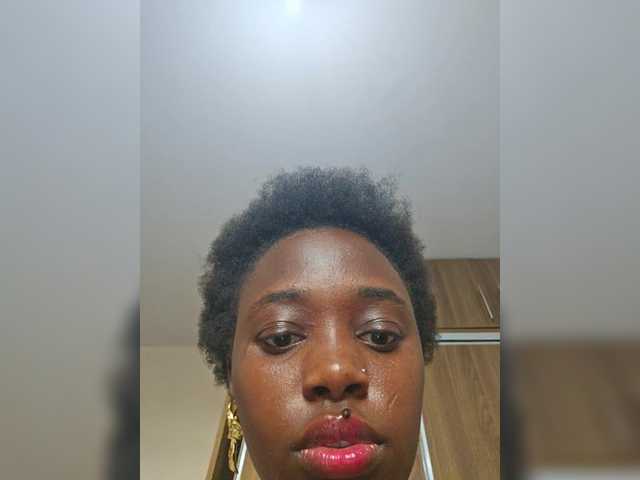 Peachydoll's BongaCams show and profile