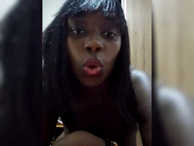 Peachydoll's BongaCams show and profile