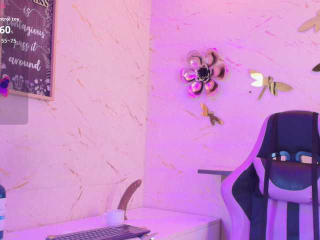 iris-black's BongaCams show and profile