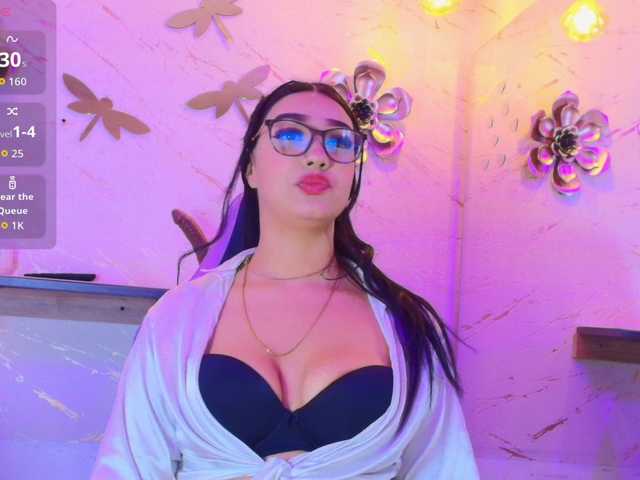 iris-black's BongaCams show and profile