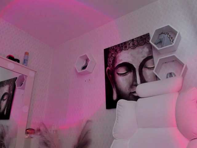 susanlanee's BongaCams show and profile