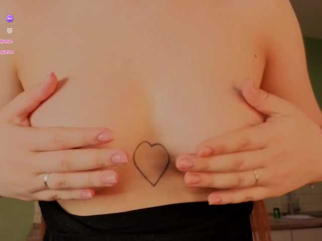 AliceGrand's BongaCams show and profile