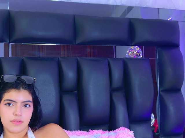 AryCopper's BongaCams show and profile