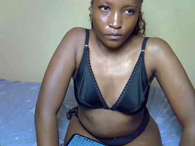 kissandchaos Live Webcam on BongaCams