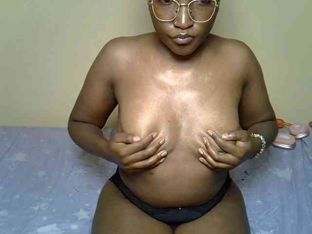 kissandchaos Live Webcam on BongaCams