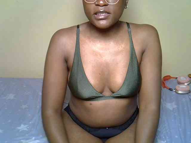 kissandchaos Live Webcam on BongaCams