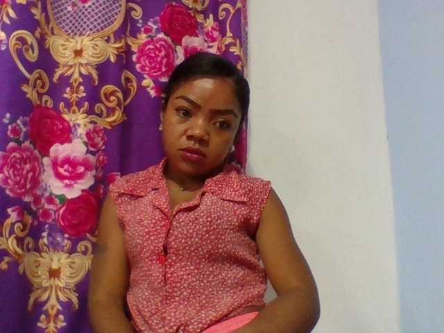 Elyah1a Live Cam on BongaCams