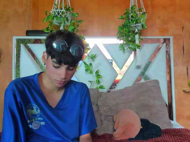 Max-gold Live Webcam on BongaCams