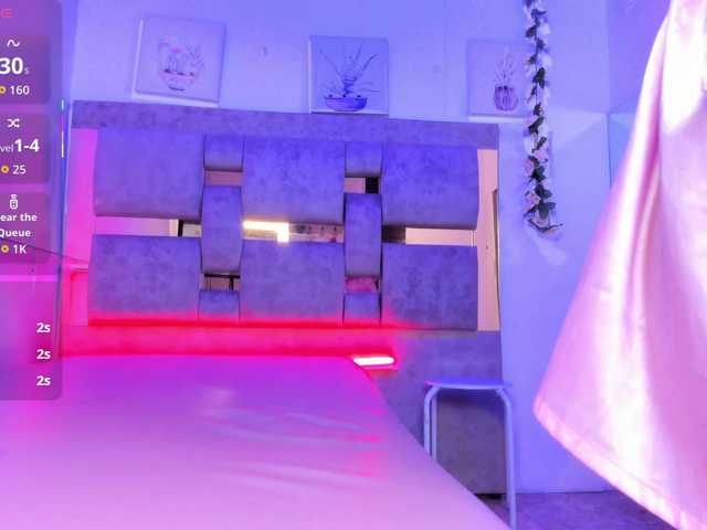 sofia-larson's BongaCams show and profile