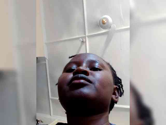 Sexxybusty Live Webcam on BongaCams