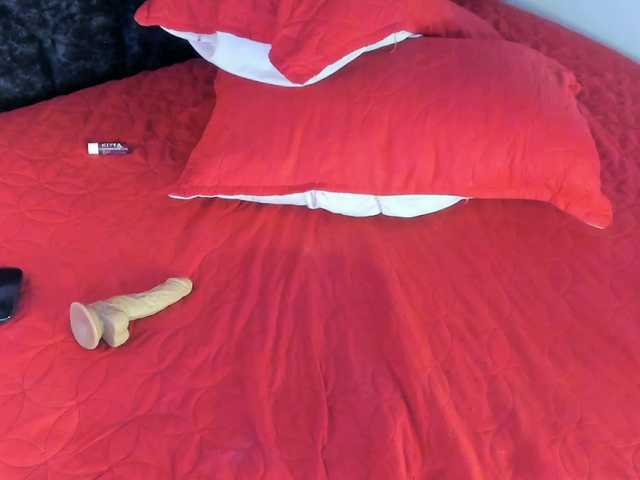 KiraKeyTeen's BongaCams show and profile