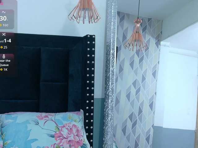 kinkymaturee's BongaCams show and profile