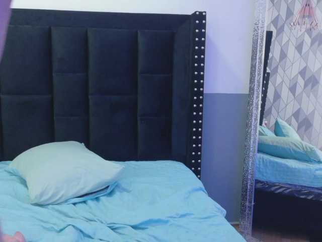 kinkymaturee's BongaCams show and profile