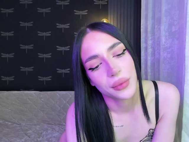 Milinoli's BongaCams show and profile