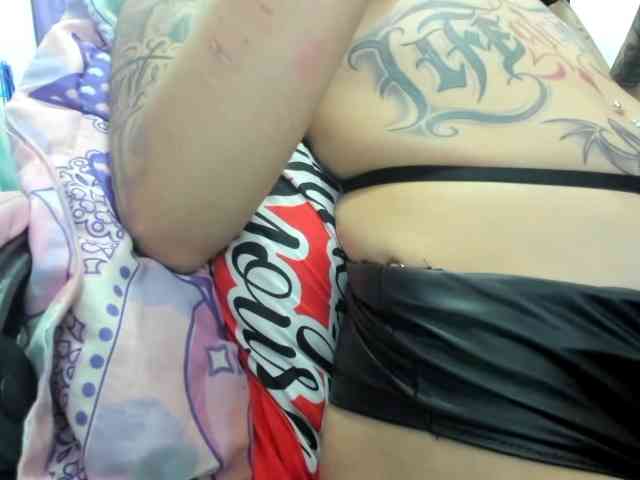 Jeniferbody000 Live Webcam on BongaCams