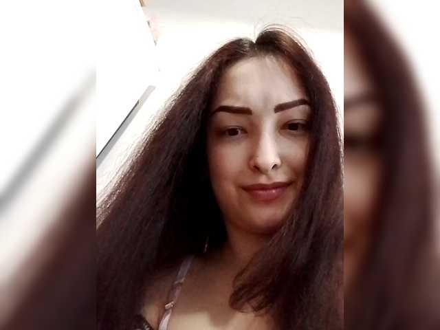 AlisaXCristal's BongaCams show and profile