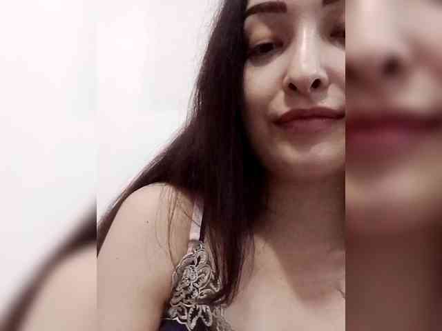 AlisaXCristal webcam