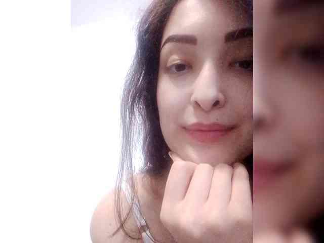 AlisaXCristal webcam