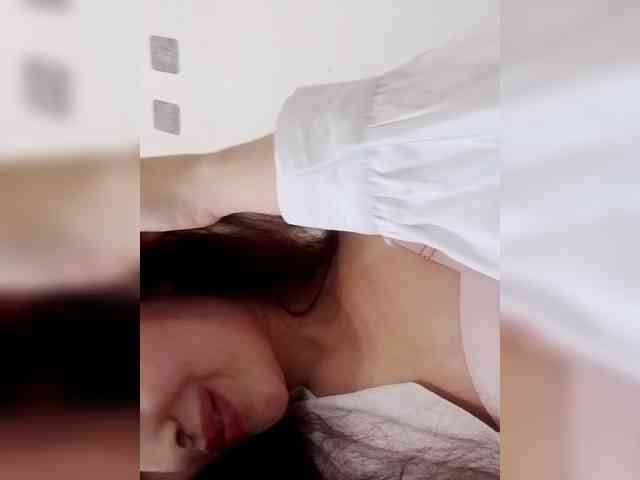 AlisaXCristal webcam