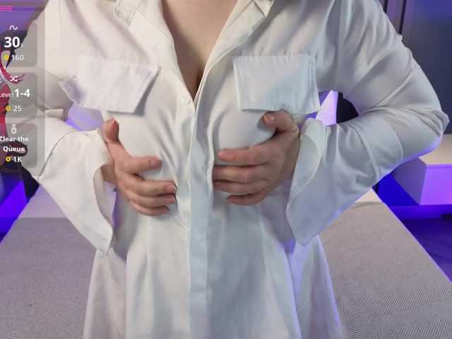 Alicezen's BongaCams show and profile