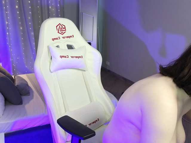 Alicezen's BongaCams profile