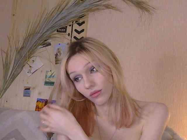 KiranaHayes Live Webcam on BongaCams