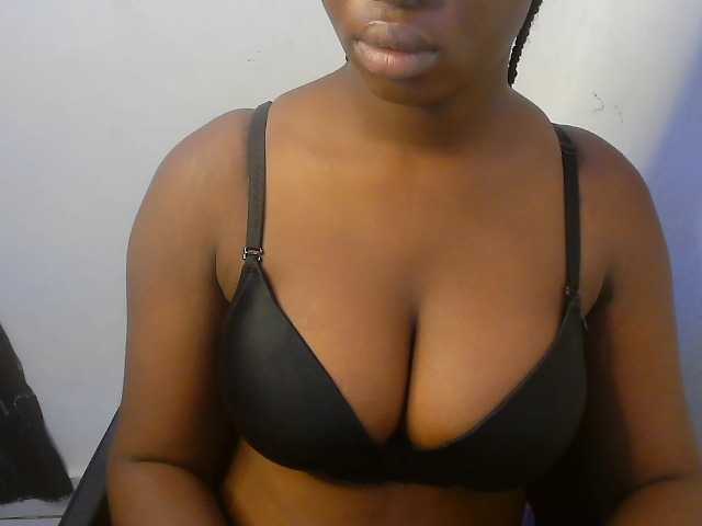 Nasty-fatpussyy's BongaCams show and profile