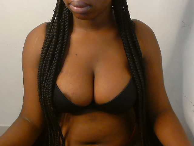 Nasty-fatpussyy's BongaCams show and profile