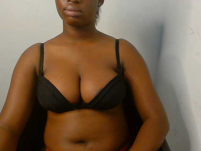 Nasty-fatpussyy's BongaCams show and profile