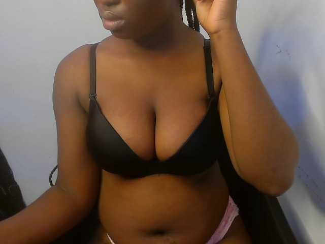 Nasty-fatpussyy's BongaCams show and profile