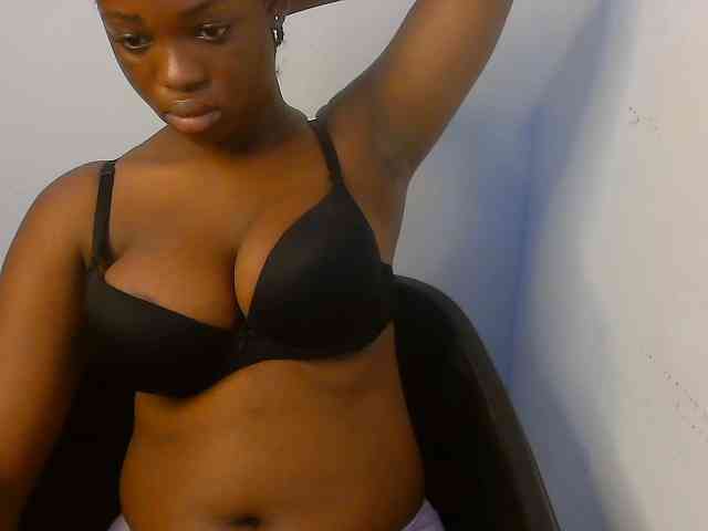 Nasty-fatpussyy webcam