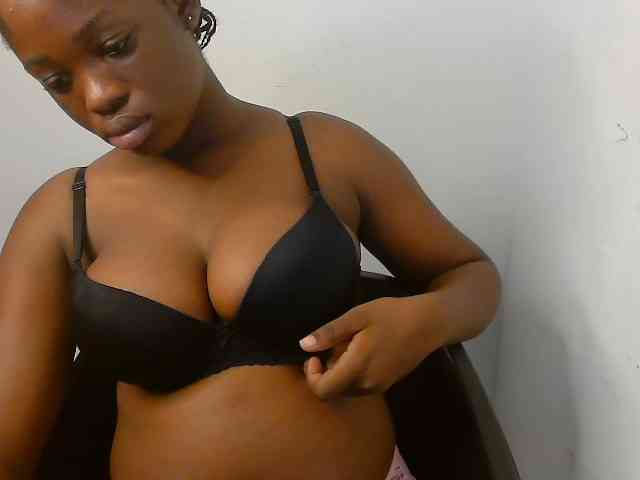 Nasty-fatpussyy webcam