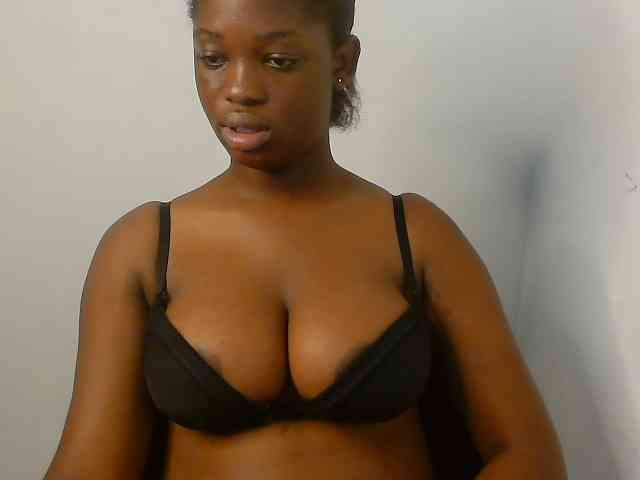 Nasty-fatpussyy webcam